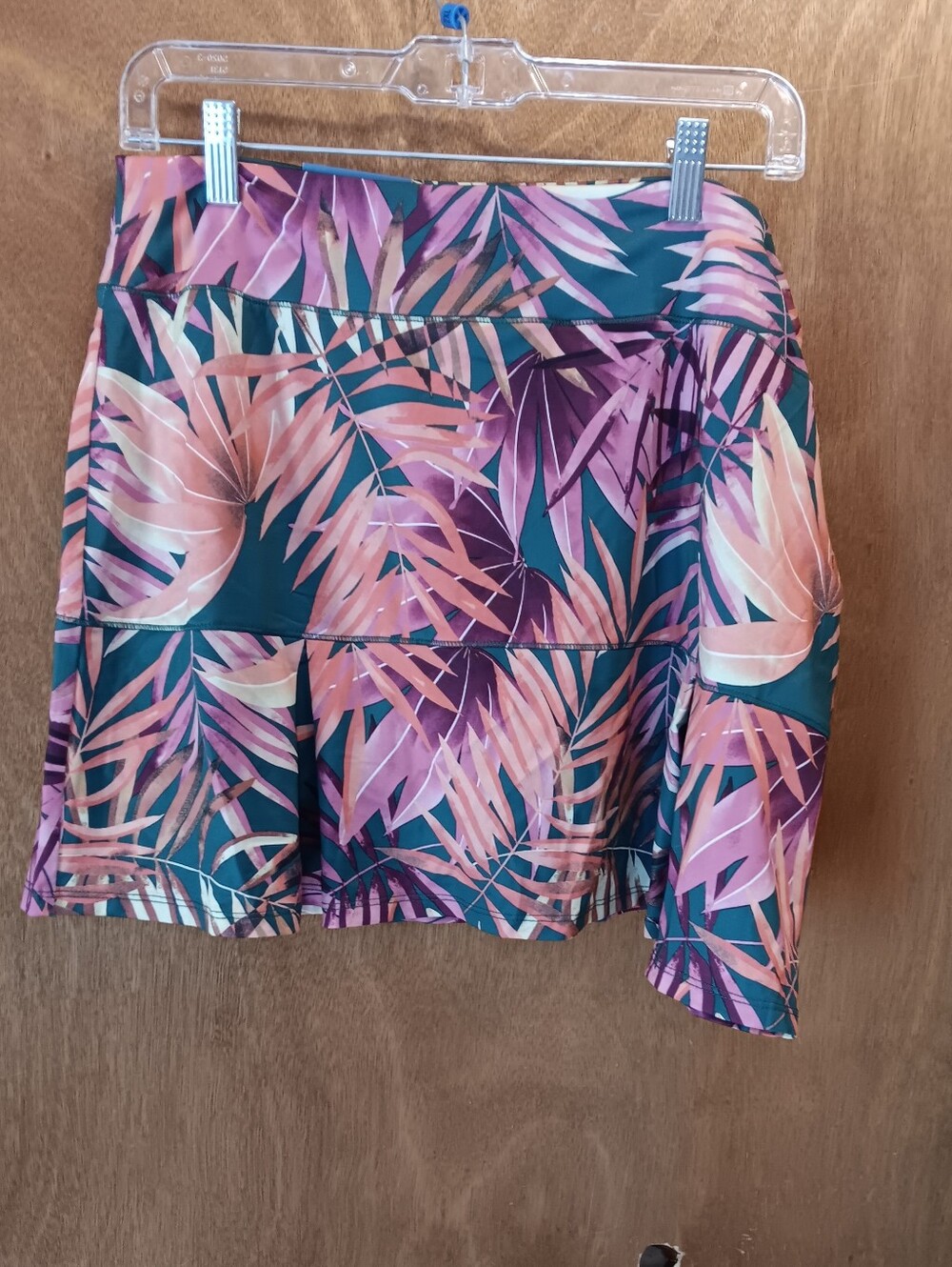 Reel Legenreelds Women's Tropical Print Pleated Skort - Pink & Teal